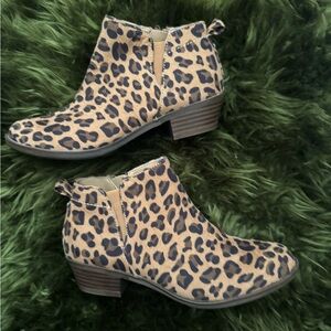 Treasure & Bond Tan Leopard Ankle Booties